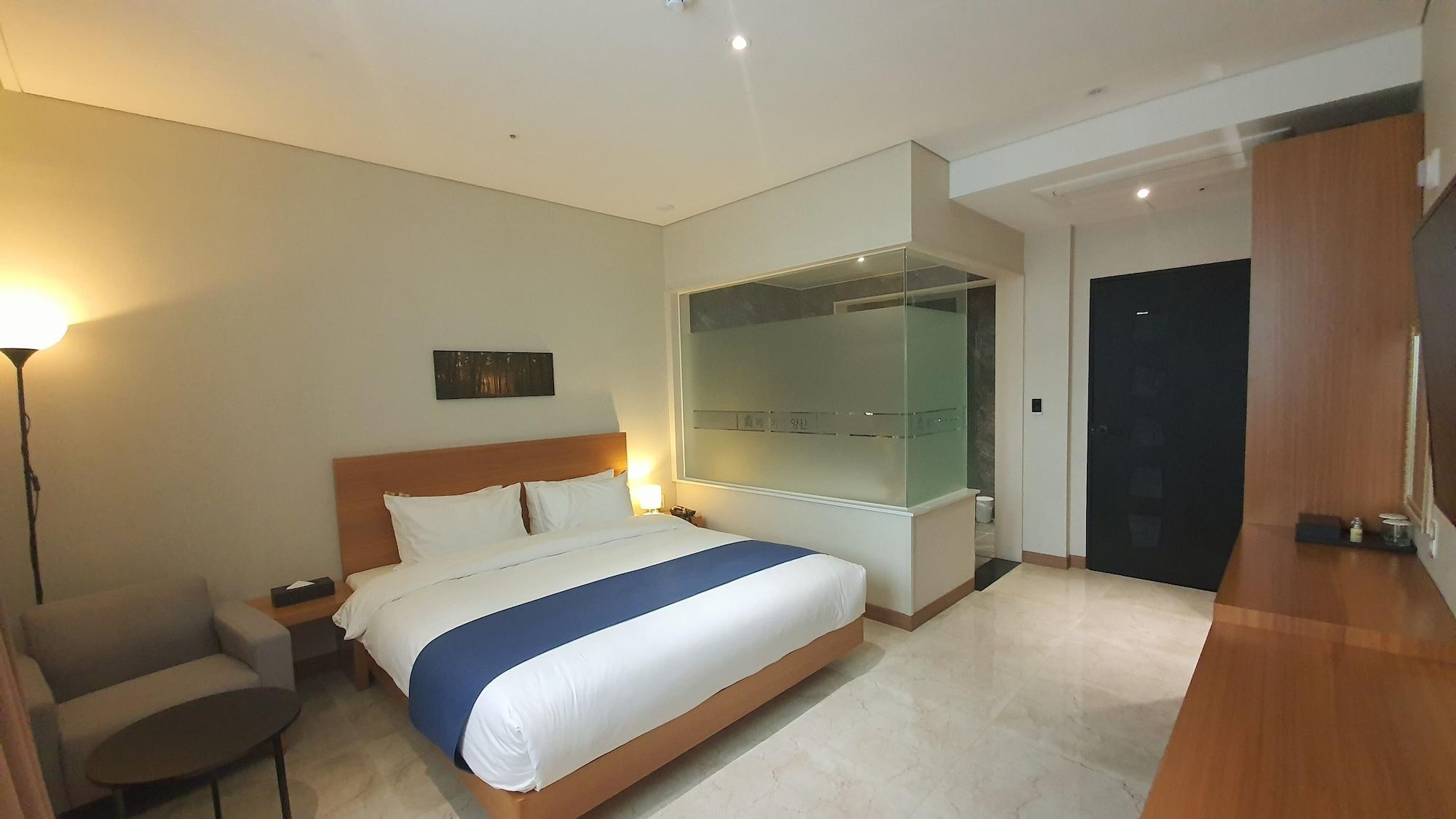 Benikea Hotel Yangsan Extérieur photo