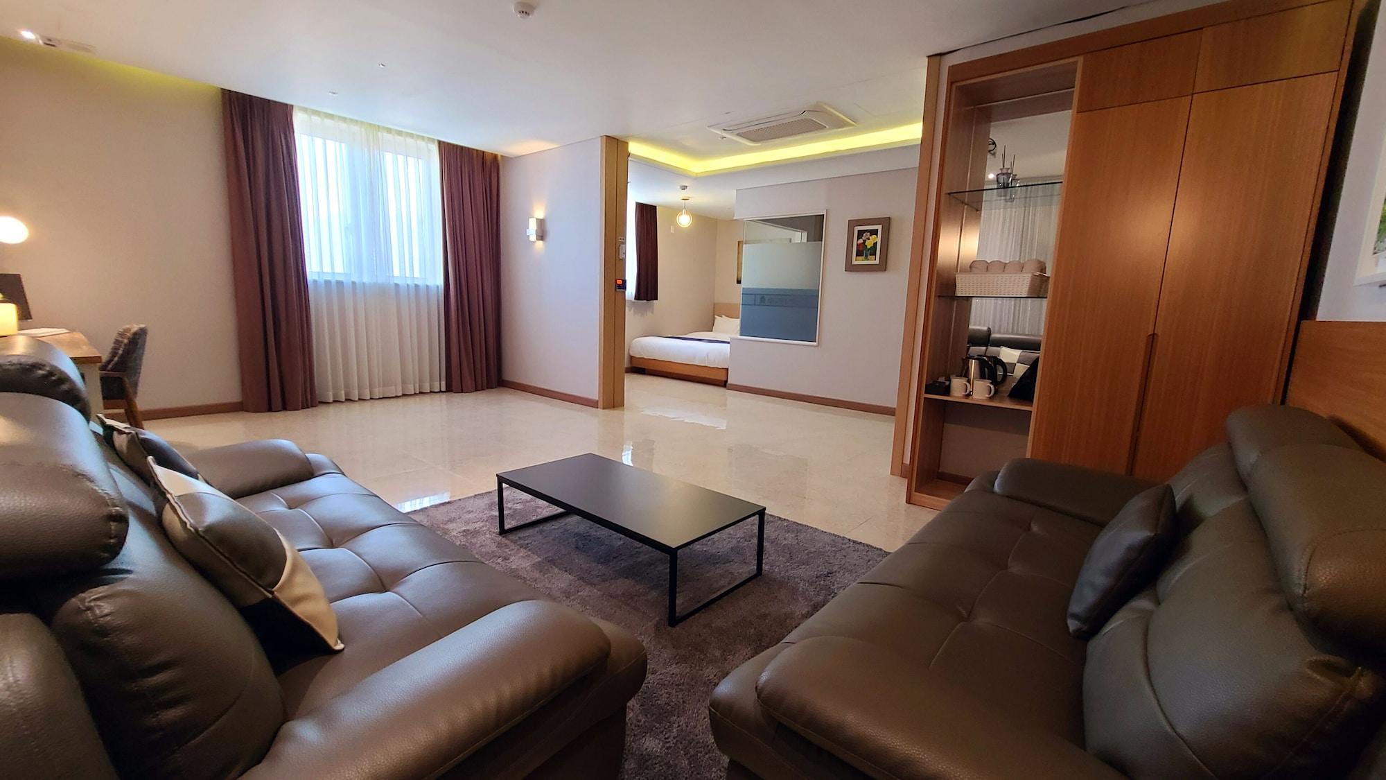 Benikea Hotel Yangsan Extérieur photo